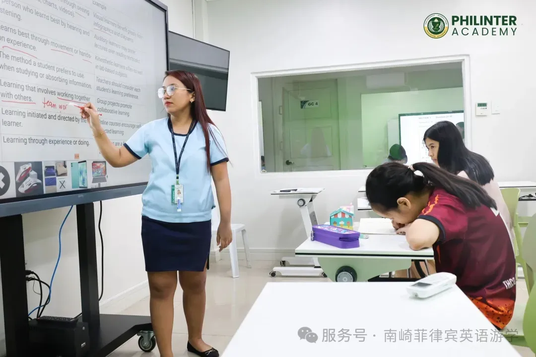可能是包含下列内容的图片：3 位用户、一群人在学习、医院和文字